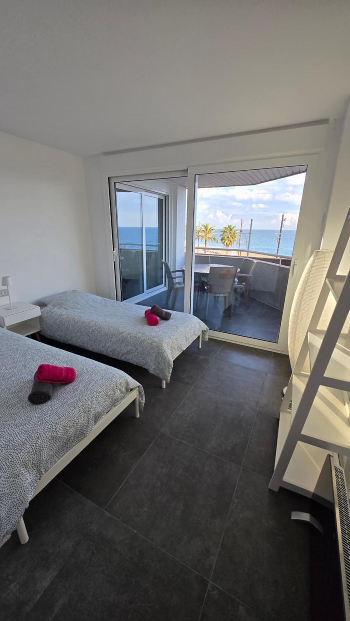 Apartments Paradise Lloret Lloret de Mar Esterno foto